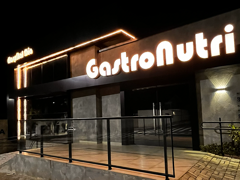Clínica GastiNutri — noite